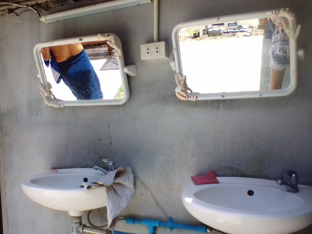 Остров Тау: Numberthree Hostel - Adults Only