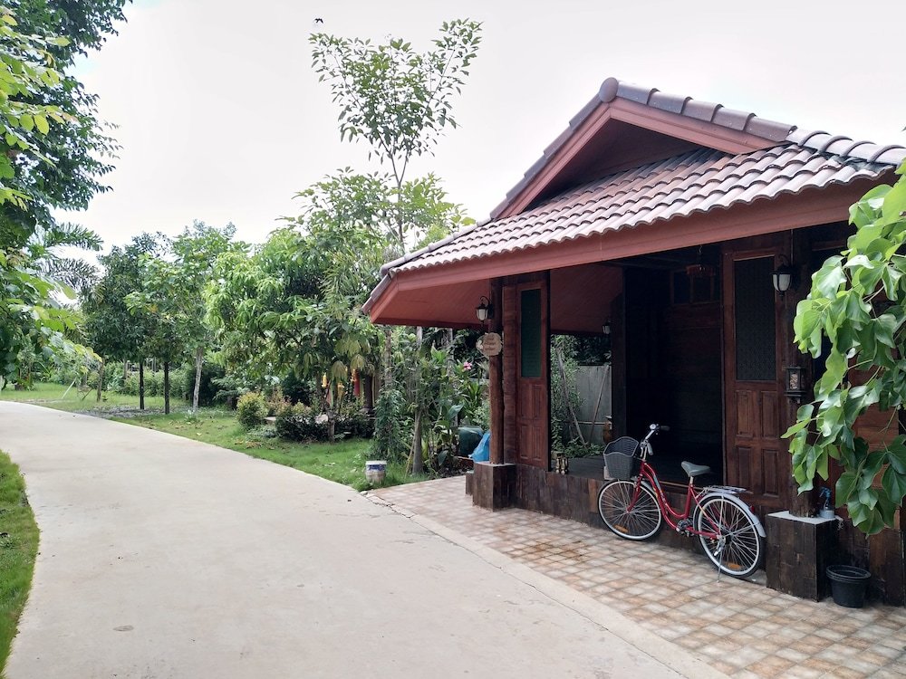 Столичный район Чантхабури: Ruean Ploysrirung Boutique Resort