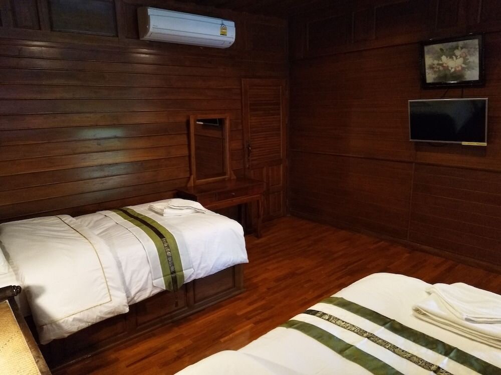 Столичный район Чантхабури: Ruean Ploysrirung Boutique Resort