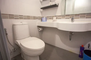 Бангкок: Nicely Apartment Close RCA Nightclub