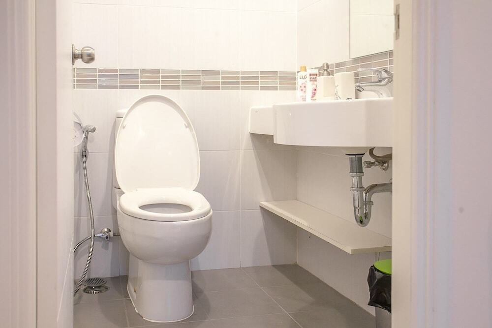 Бангкок: Nicely Apartment Close RCA Nightclub