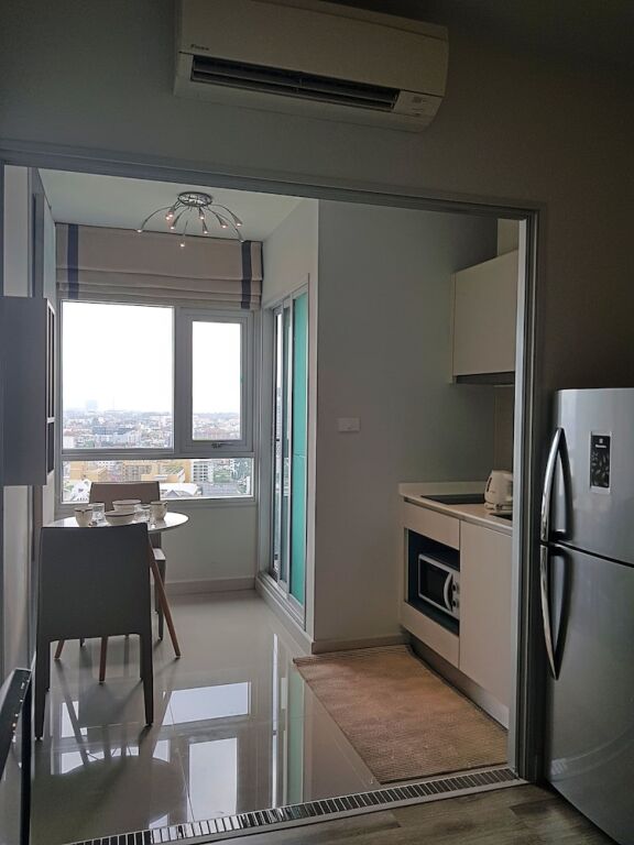 Паттайя: 1BR Centric Sea 812 With Infinity Pool