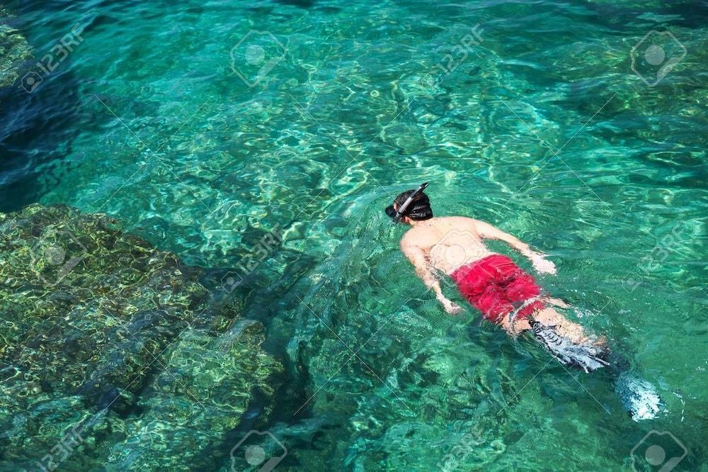 Муанг: Title Front Beach