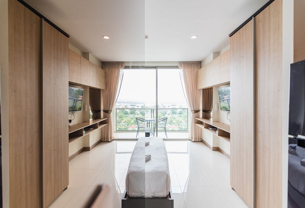 Паттайя: Riviera 1BR Sea View A804