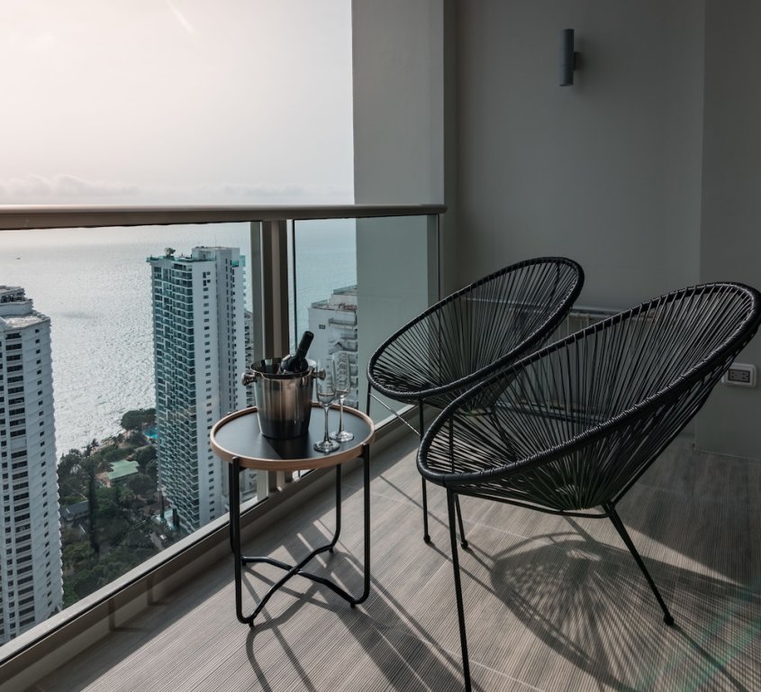 Riviera 1BR Sea View A804 — фото 6