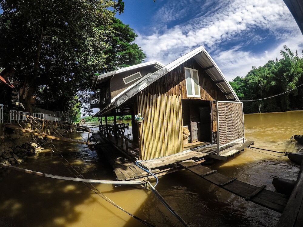 Сай Йок: Binlha Raft Resort