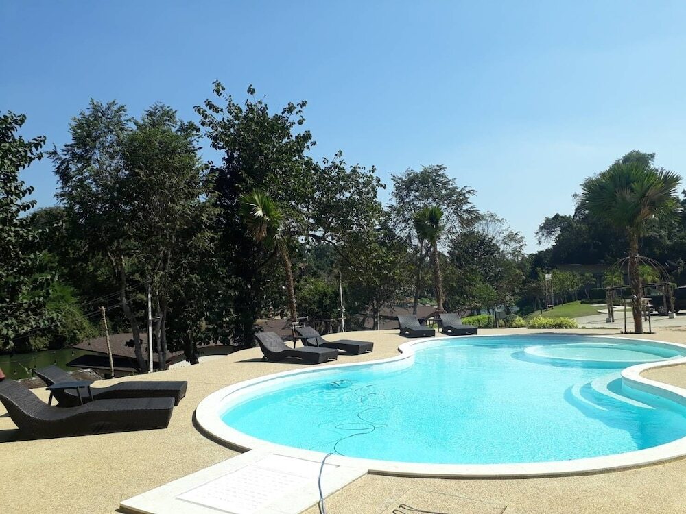 Сай Йок: Binlha Raft Resort