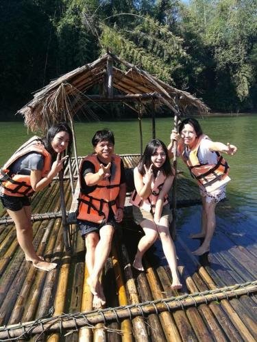 Сай Йок: Binlha Raft Resort