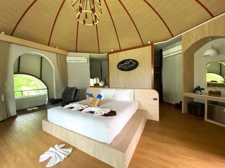 Сай Йок: Binlha Raft Resort
