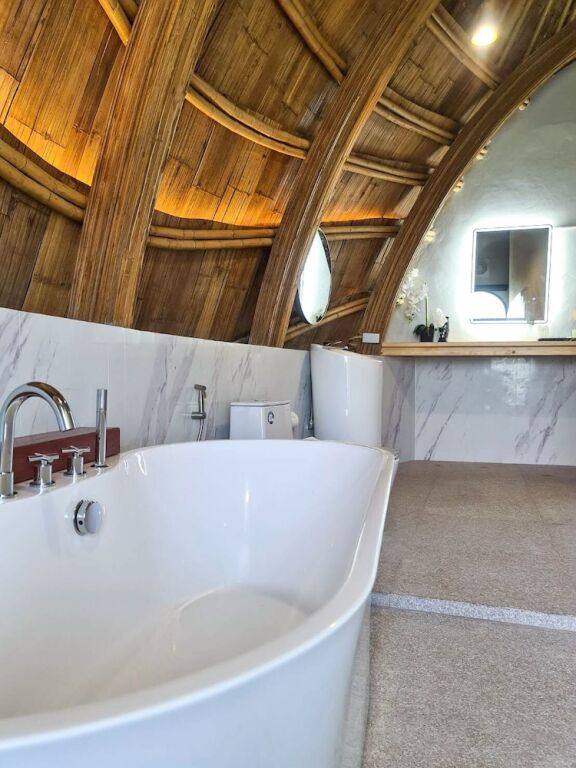 Сай Йок: Binlha Raft Resort