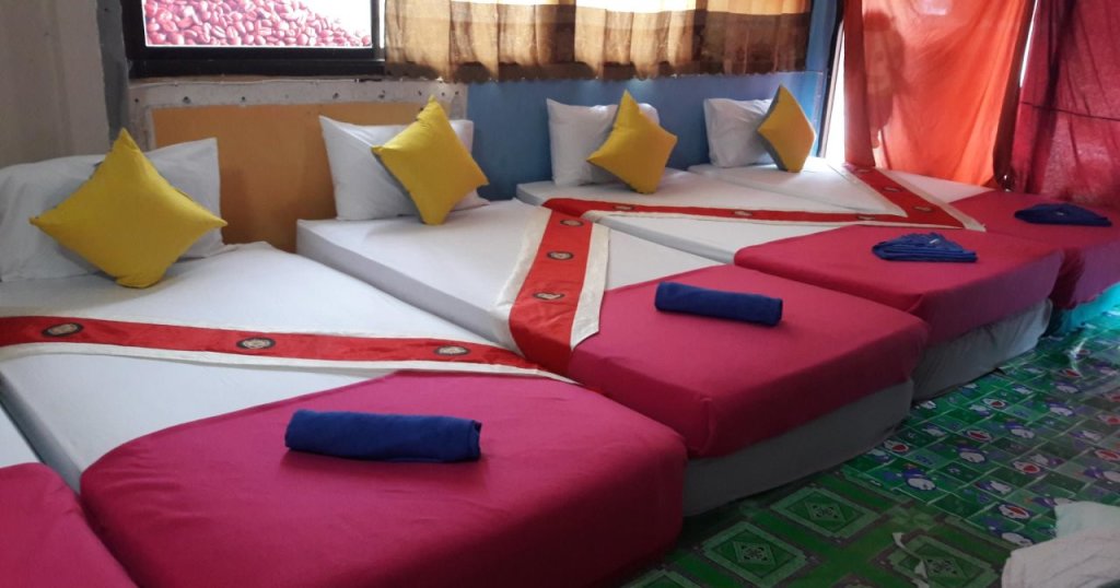 Ко-Пханган: Delos inn Baankai Beach - Hostel