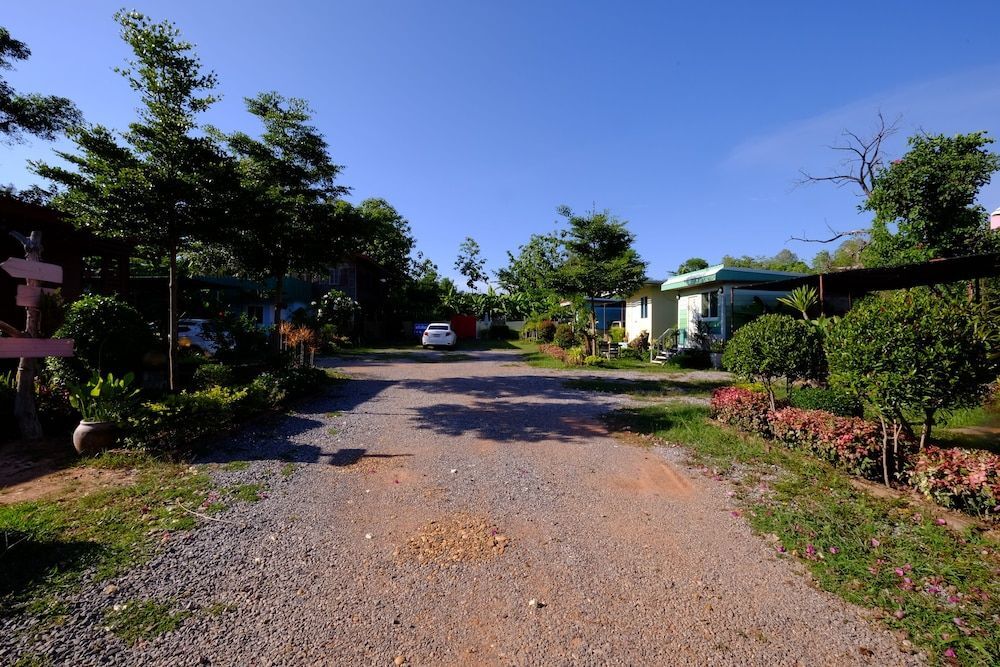 Сакон Накхон: Huenhimphu Resort