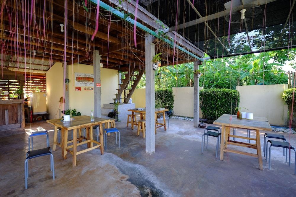 Сакон Накхон: Huenhimphu Resort