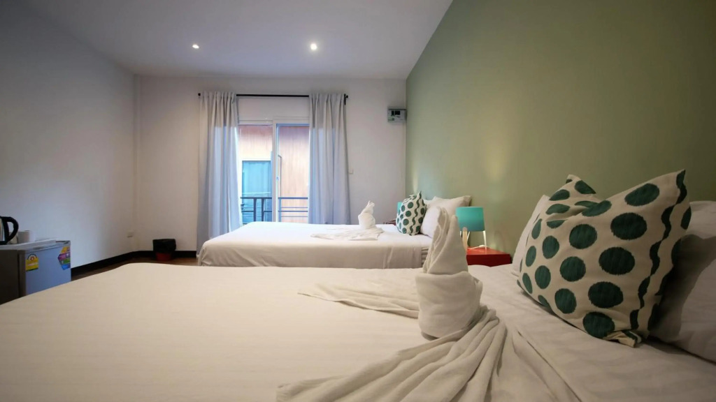 Бангкок: Resort V - MRT Huai Khwang
