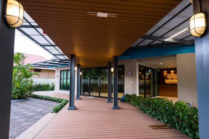 Сураттхани: S.22 Hotel Suratthani