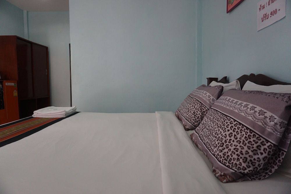 Рои Эт: Bann Kwanlada Hotel