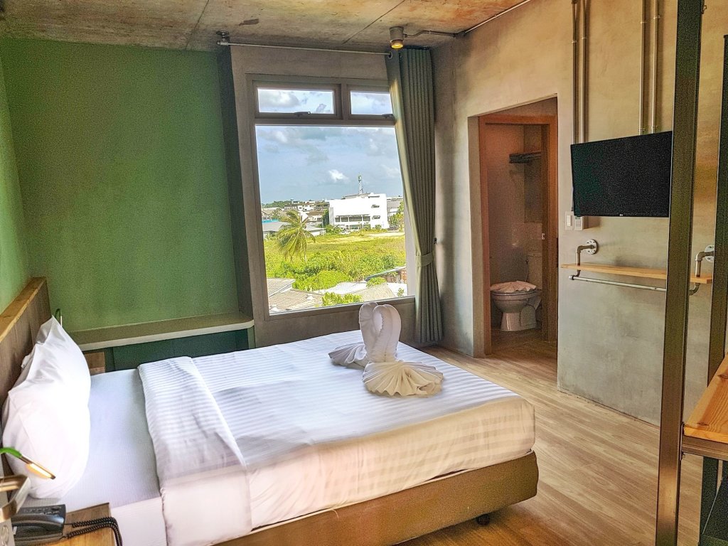Муанг: EcoLoft Hotel