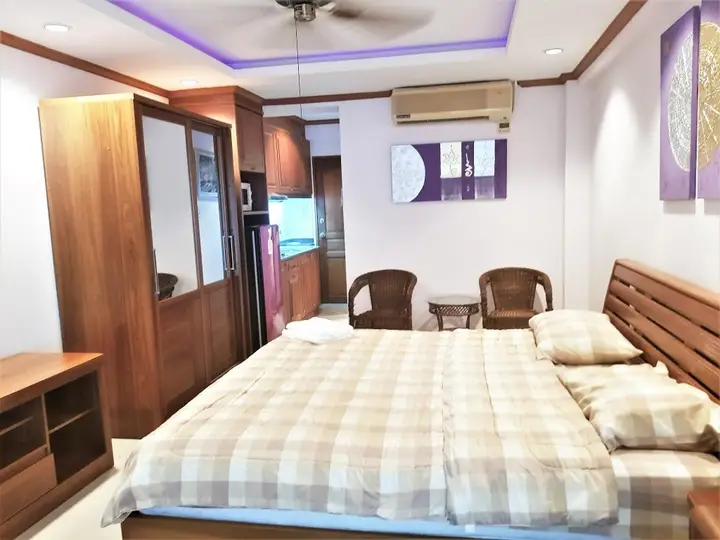 Sea View Studio Apartment Jomtien Beach Condominium 11th Floor — фото 1
