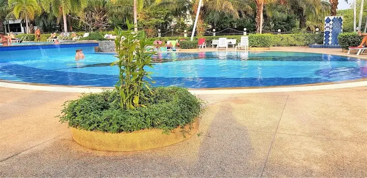 View Talay 2B studio apartment Pattaya 8th Floor sea view — фото 2