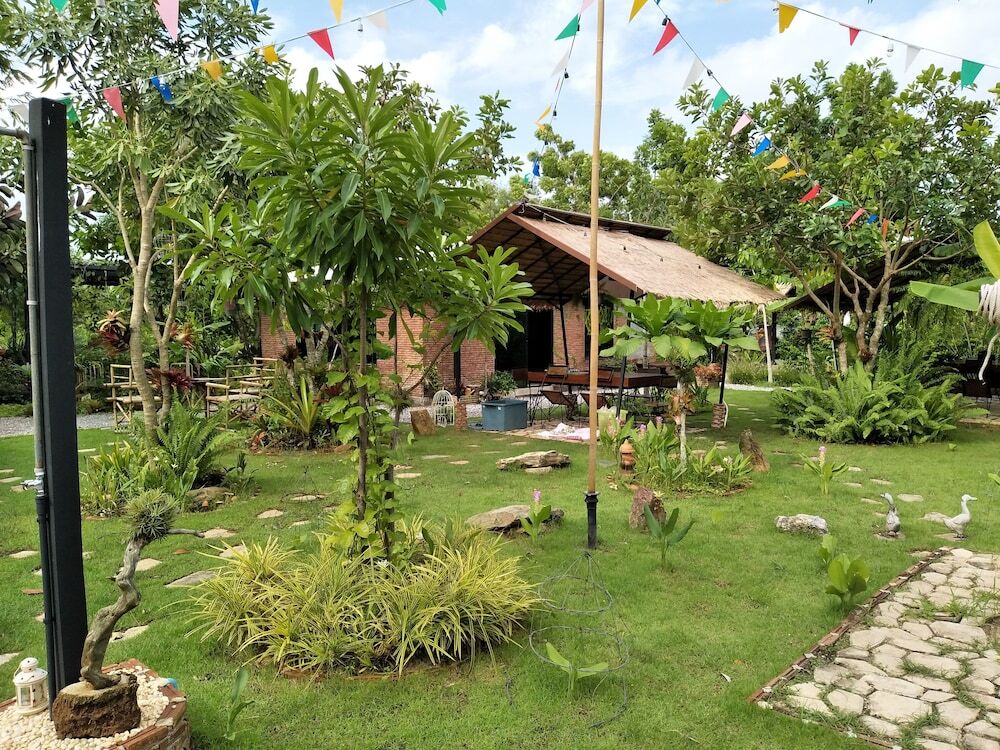 Клаенг: Baannok Plaina Homestay