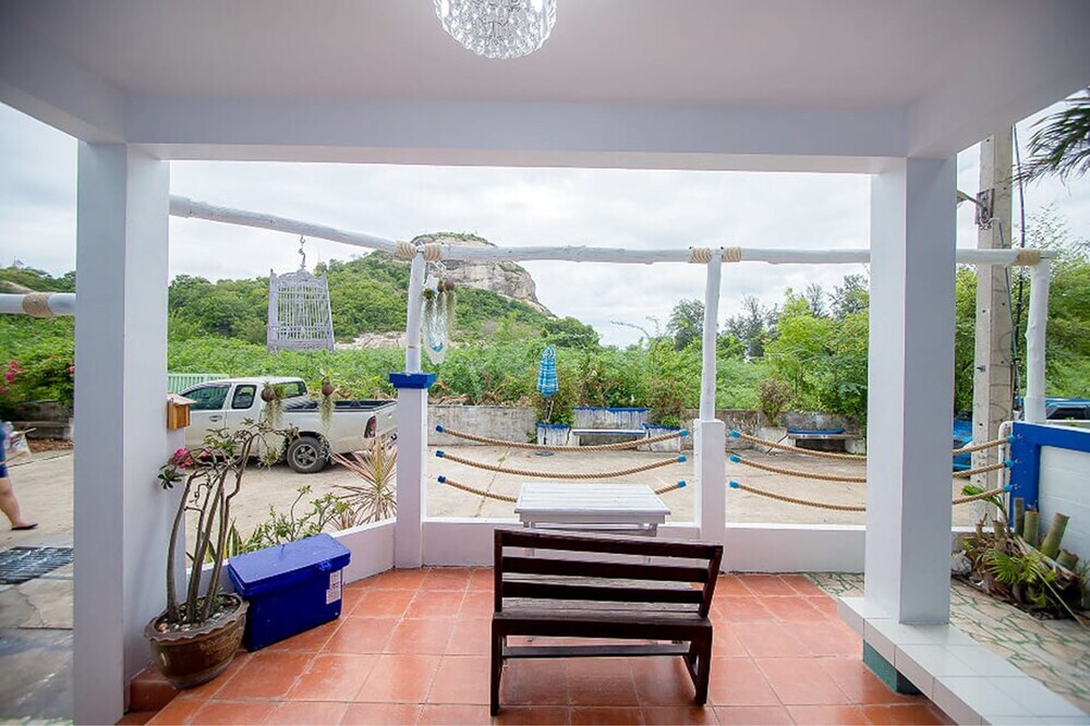 Хуахин: Baan Let's Sea Pool Villa