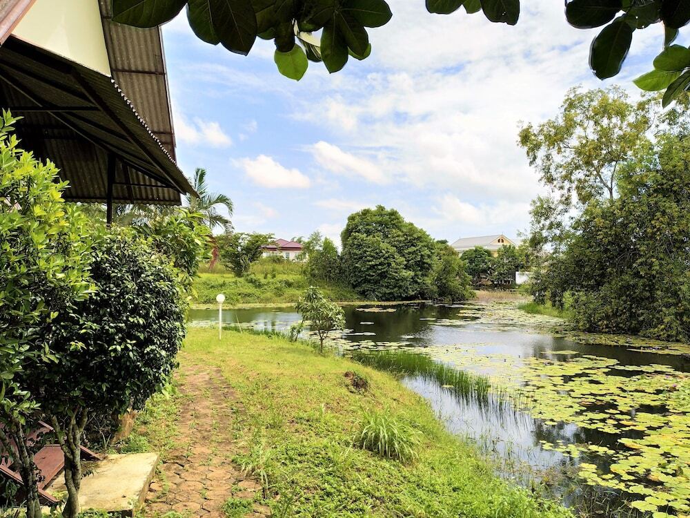 Столичный район Чантхабури: Khao Nam Khang Resort