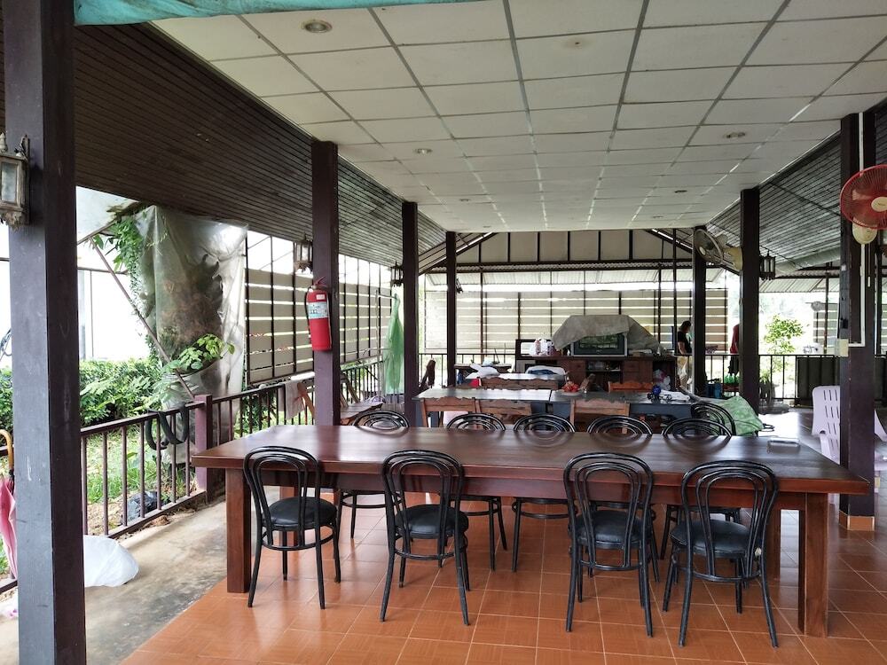 Столичный район Чантхабури: Khao Nam Khang Resort