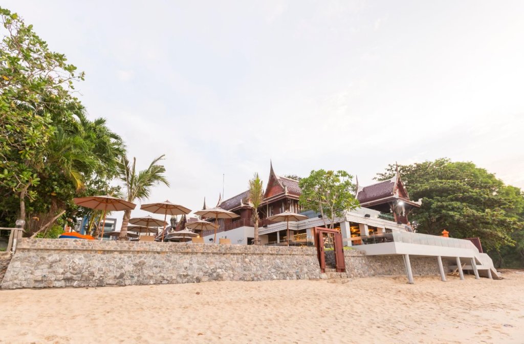 Чакпхонг: Aksorn Rayong The Vitality Collection