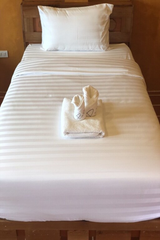 Сакон Накхон: Pimulano Hotel