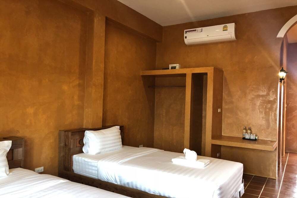 Сакон Накхон: Pimulano Hotel