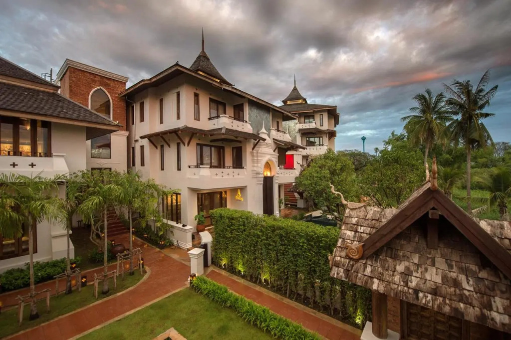 Пхитсанулок: Shinnabhura Historic Boutique hotel