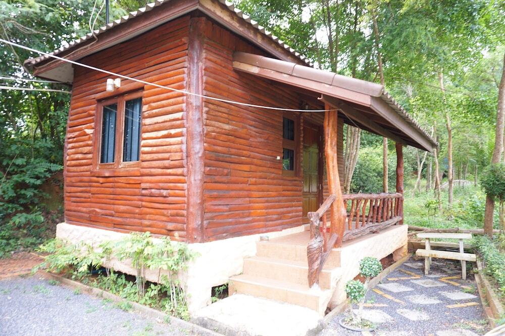 Сураттхани: The Park Mountain Resort