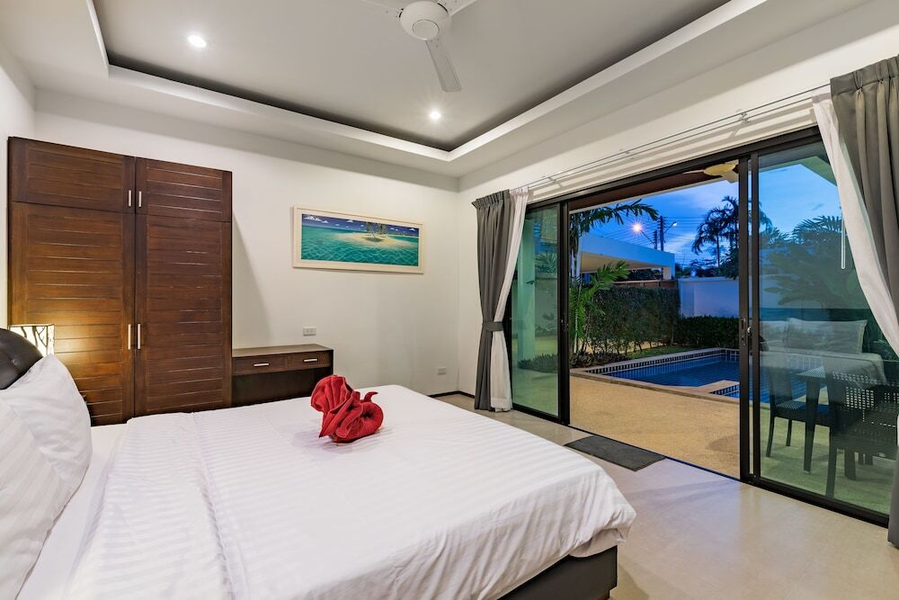 Муанг: Tropical 3br Pool Villa by Intira Villas
