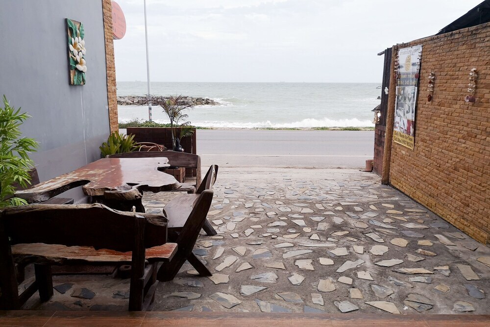 Районг: Gao Saengchan Beachfront