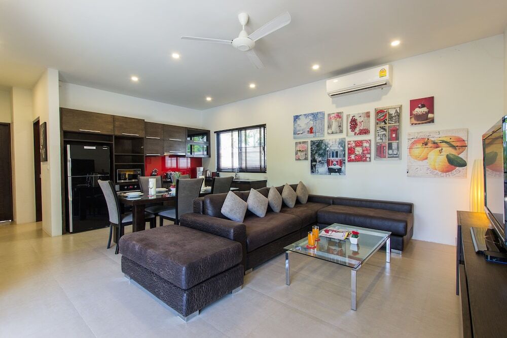 Муанг: West Facing 3BR Pool Villa by Intira