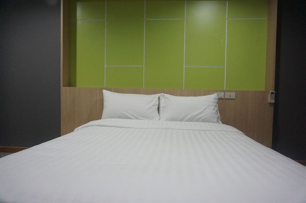 Хатъяй: Ruenwalee Hotel