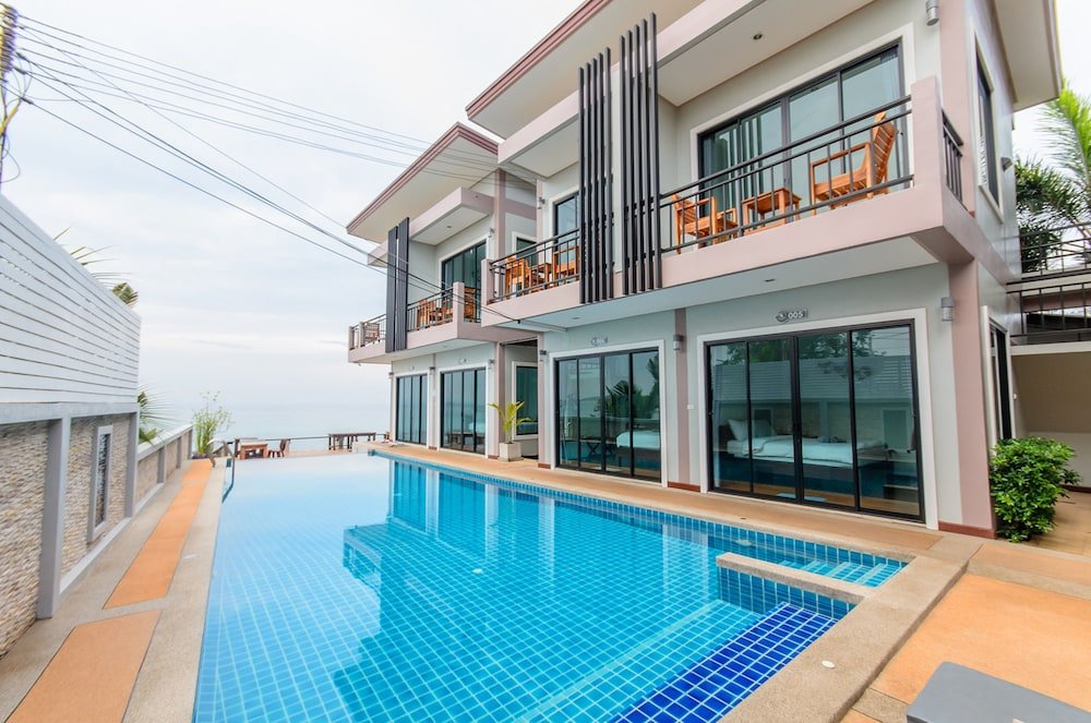 Ко-Лан: Baan Talay Namsai
