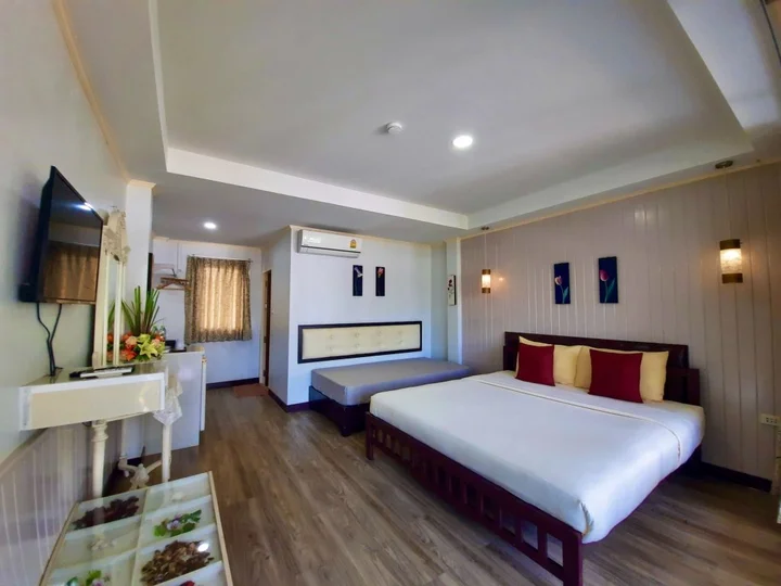 Ко-Лан: Koh Larn Riviera