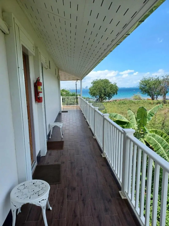 Ко-Лан: Koh Larn Riviera