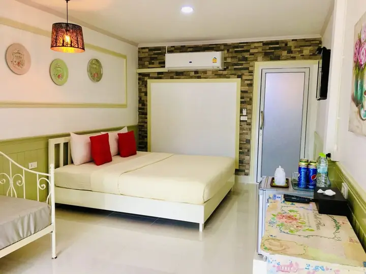 Ко-Лан: Koh Larn Riviera
