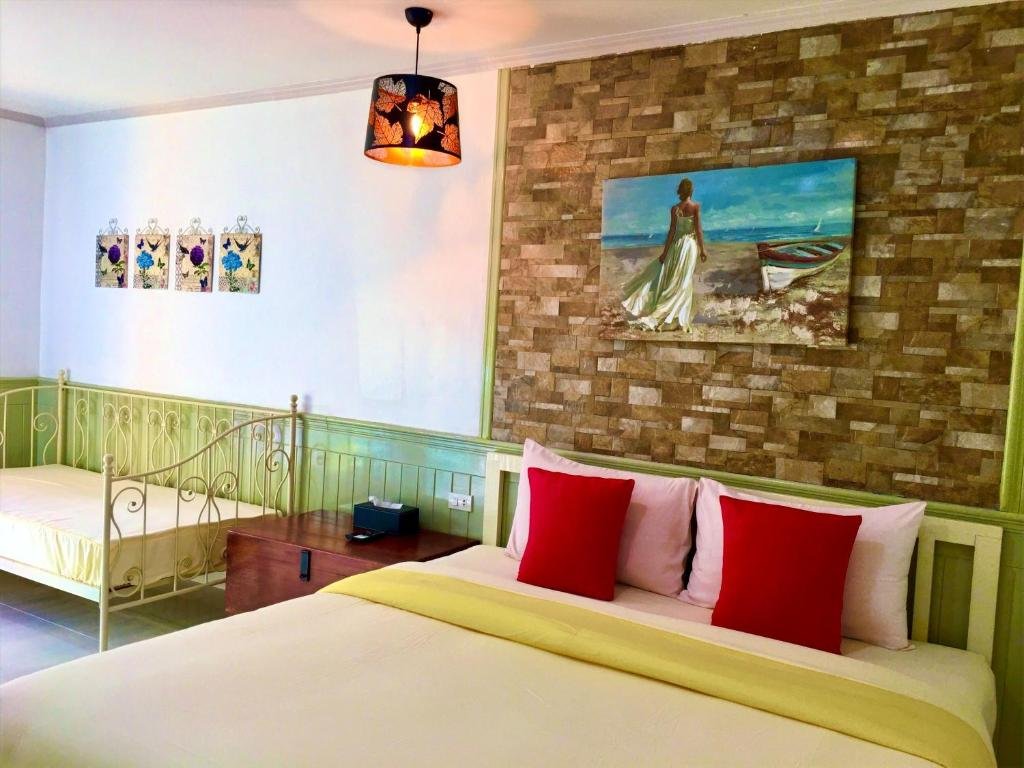 Ко-Лан: Koh Larn Riviera
