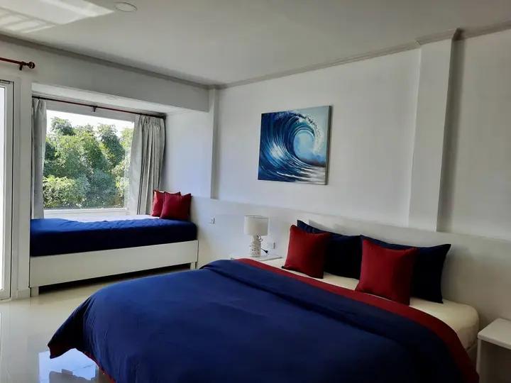 Ко-Лан: Koh Larn Riviera