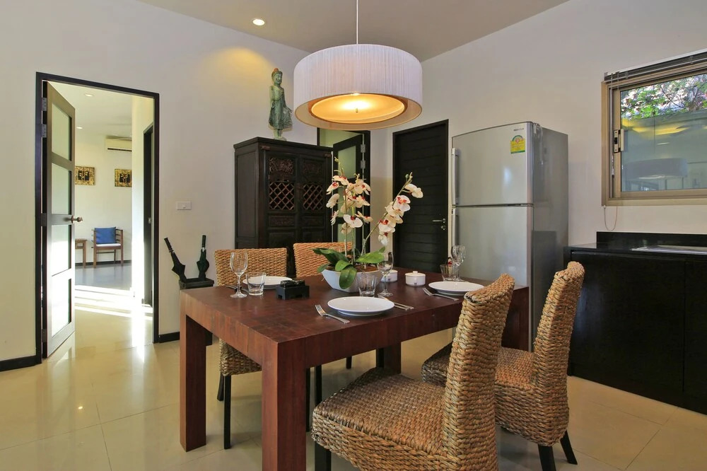 Муанг: Villa Nishka
