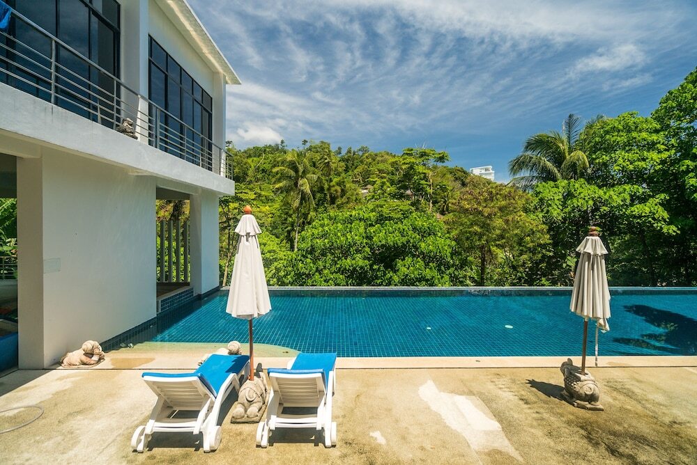 Муанг: The Palm at Veloche by Lofty