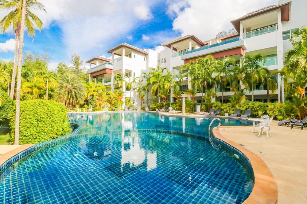 Тхаланг: BangTao Tropical Residence