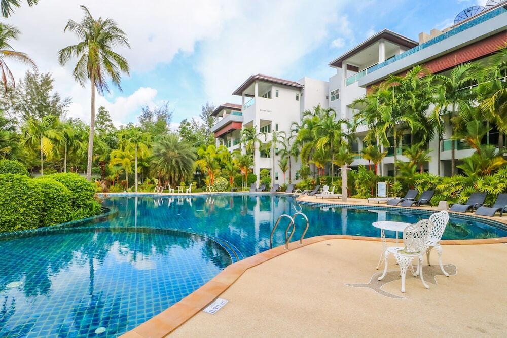 Тхаланг: BangTao Tropical Residence