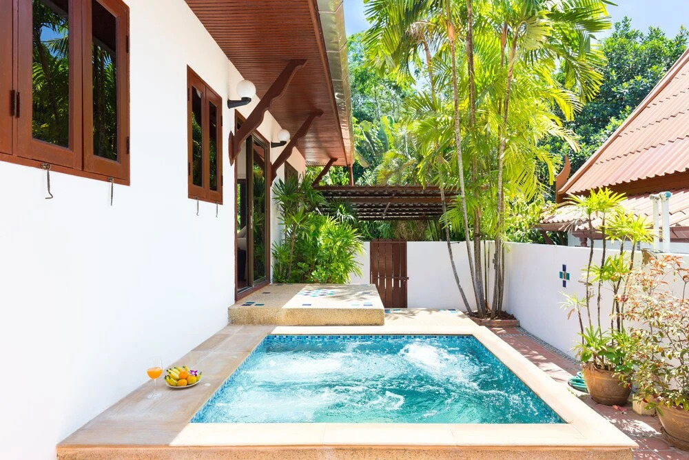 Муанг: Blissful Jacuzzi Living at Villa Nikkie2