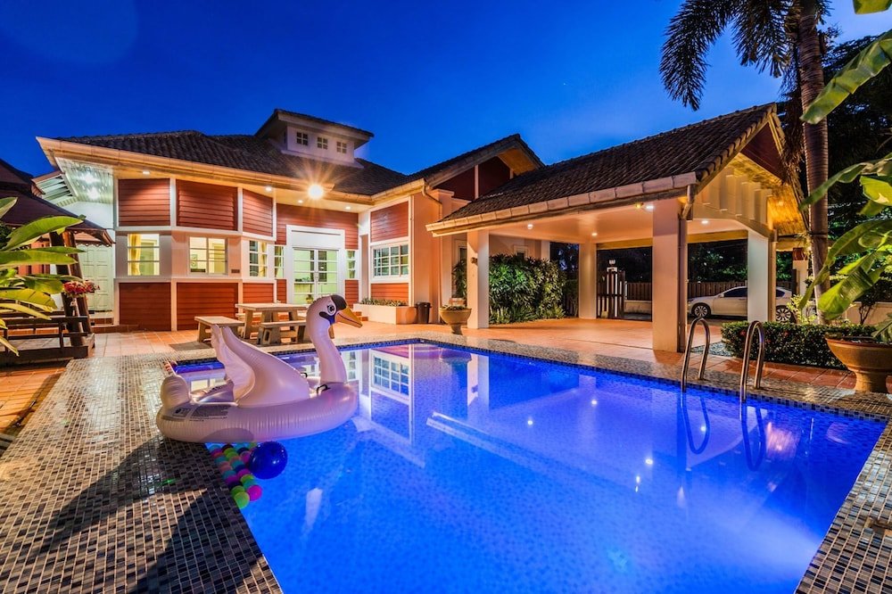 Паттайя: Baan Red Ribbon Pool Villa by Pinky