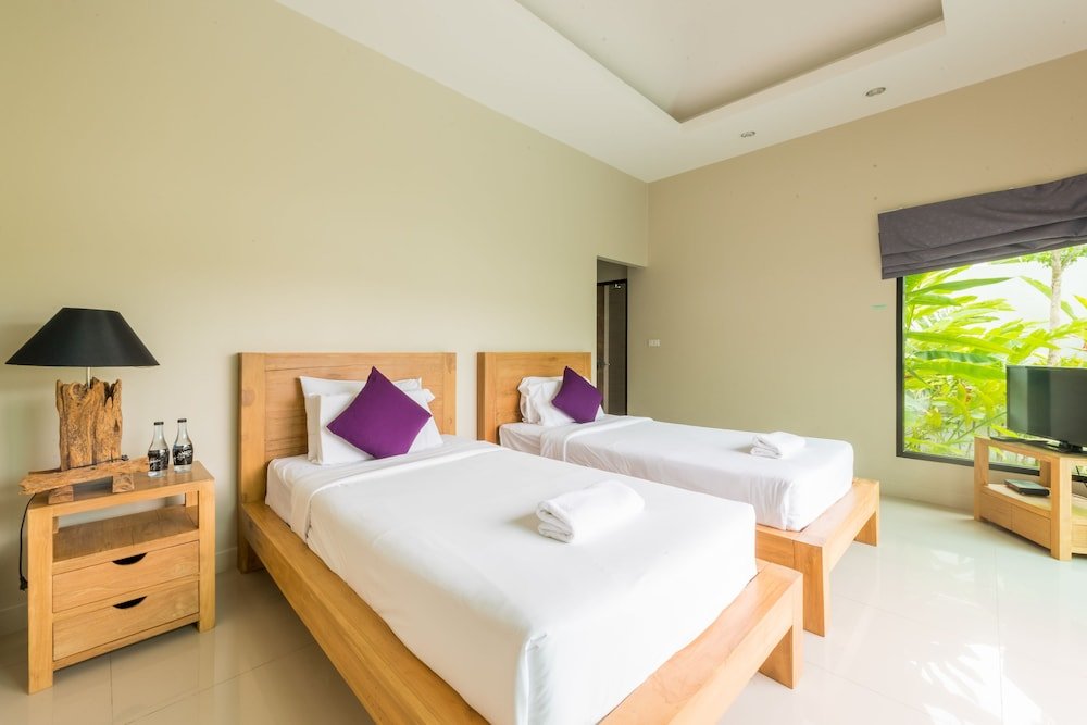 Тхаланг: Lespalm Layantara Pool Villa Resort