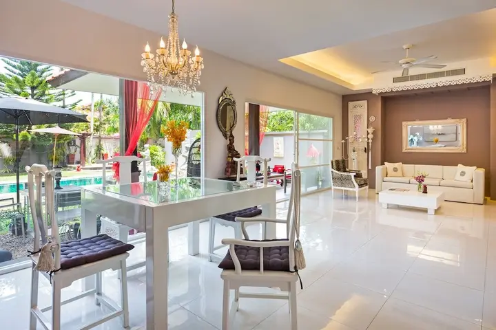Муанг: Villa Danny